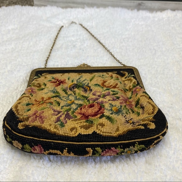Vintage AUSTRIAN Petite Point Floral Tapestry Evening Handbag Purse - Picture 4 of 13
